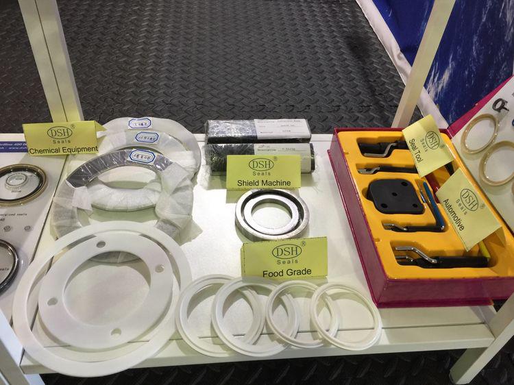 牛奶包裝機械密封圈，高溫、高壓用泵閥墊密封件、盾構機用密封條及油封拆裝工具